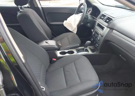 2011 Ford Fusion Se from USA, damaged, VIN 3FAHP0HA9BR102403